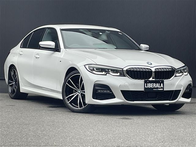 3シリーズセダン 320d Mスポーツ 4WD 本革シート