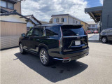 エスカレード プラチナム 4WD 4WD