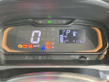 ダイハツディーラーでは「ダイハツ認定U-CAR」という基準を設け、車選びに詳しくないお客様でも「安心して選べる」をご提供しています。