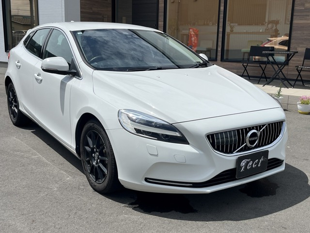 V40 D4 インスクリプション ディーゼル 