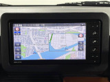 【純正7型ナビ】専用設計で車内の雰囲気にマッチ!ナビ利用時のマップ表示は見やすく、いつものドライブがグッと楽しくなります!