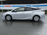 プリウス 1.8 S 