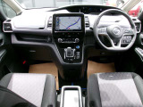 セレナ 1.2 e-POWER ハイウェイスター V 