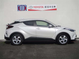 C-HR ハイブリッド 1.8 S LED パッケージ