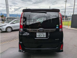 バックカメラ装備で車庫入れも安心です。