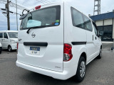 NV200バネットバン  