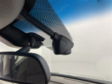 【ドライブレコーダー】映像・音声などの運転中の記録を残します。事故などを起こした起こされた時の証拠になりえますので、もしも時でも安心ですね。