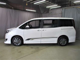 エスクァイア 2.0 Gi 4WD 