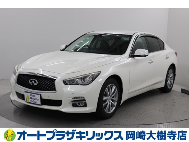 スカイライン 2.0 200GT-t タイプP クール エクスクルーシブ 