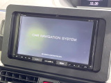 【ナビゲーション】目的地までしっかり案内してくれる使いやすいナビ。Bluetooth接続すればお持ちのスマホやMP3プレイヤーの音楽を再生可能!毎日の運転がさらに楽しくなります!!