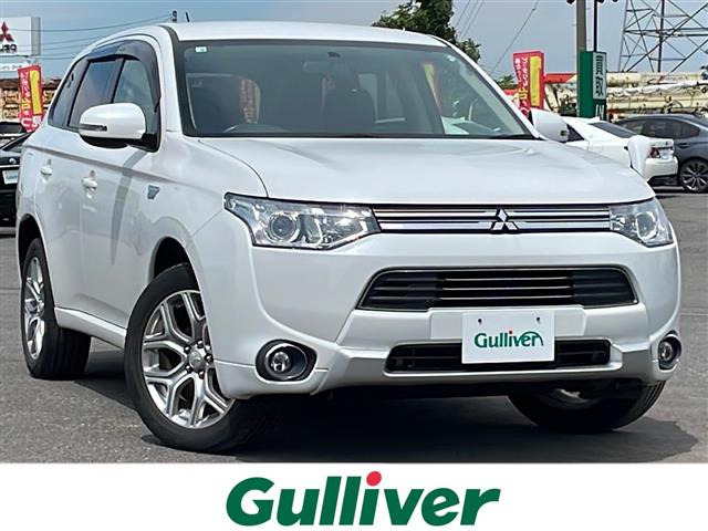アウトランダーPHEV 2.4 G 4WD 修復歴無し