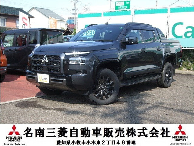 トライトン 2.4 GSR ディーゼル 4WD 