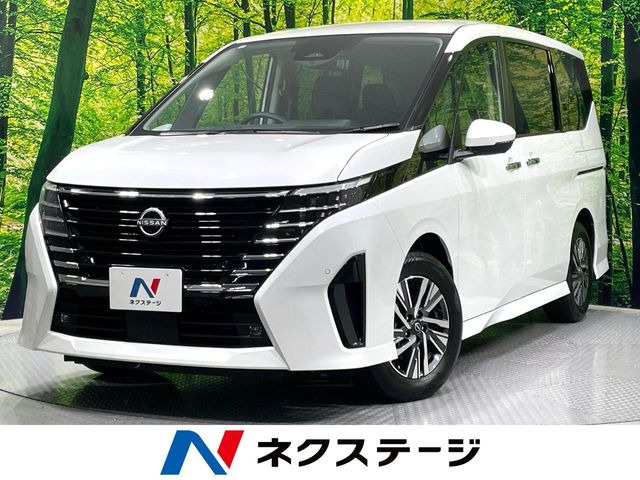 セレナ 1.4 e-POWER ハイウェイスター V 