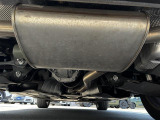 快適なショールームにて、お車選びのお手伝いから、ご購入後の整備待ちまで、ご対応致します。