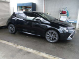 カローラスポーツ 1.2 GZ 4WD 