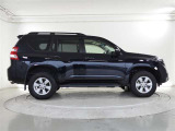 ランドクルーザープラド 2.8 TX ディーゼル 4WD 