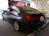 3シリーズセダン 320d ブルーパフォーマンス 