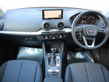 Q2  35 TDI アドバンスト ディーゼル