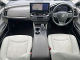 クラウン ハイブリッド 2.5 S Four 4WD 