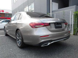 Eクラス E200 スポーツ (BSG搭載モデル) 