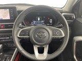 気になる車はすぐにお問い合わせください!画面右側の0066から始まる無料ダイヤルからお問い合わせ下さい!専門スタッフがお車のご質問にお答えいたします!