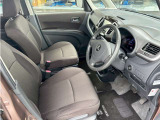 使用感も少なく綺麗な状態の運転席シートです!