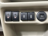 店舗にて現車の確認もいただけますので、お電話で在庫のご確認の上是非ご来店くださいませ!!!