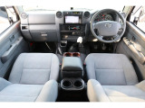 ランドクルーザー70 4.0 4WD 