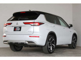 アウトランダー PHEV 2.4 P 4WD 