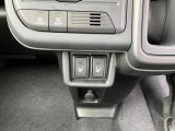 寒い日に重宝するシートヒーターを運転席と助手席に装備!