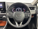 気になる車はすぐにお問い合わせください!画面右側の0066から始まる無料ダイヤルからお問い合わせ下さい!専門スタッフがお車のご質問にお答えいたします!