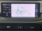 ホンダ純正Googleナビ!独自のインターナビ搭載により、リアルタイムの交通渋滞情報だけでなく、お出掛け先の天気や様々な情報も取得できドライブをよりお愉しみ頂けます!♪