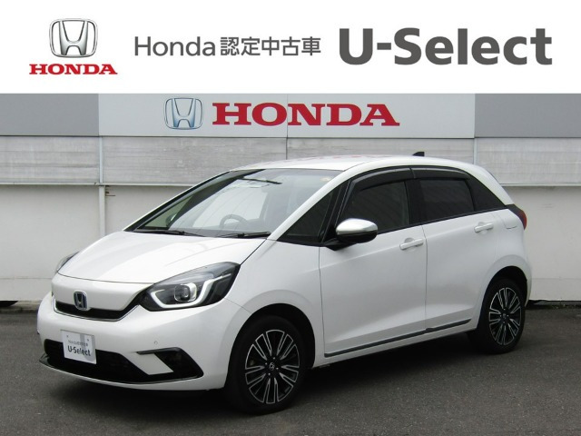フィット  1.5 e:HEV リュクス 4WD