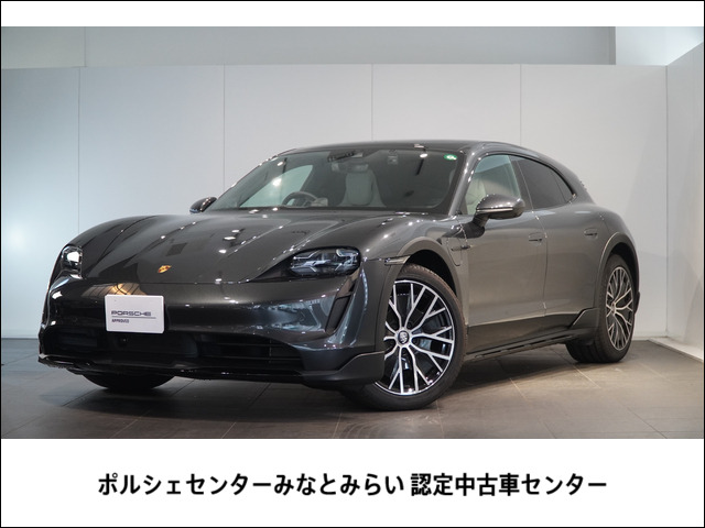 タイカンクロスツーリスモ 4S 4+1シート 4WD 