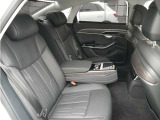ご納車前に行います点検100項目におきまして、専用のテスターやツールを用いて細かな診断を行います。
