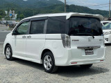 当社では全車ルームクリーニングを施工しご納車。室内だけでなく、エンジンルーム、ドアヒンジ等、隅々まで綺麗に仕上げております!気持ちのいいご納車をお届け致します!