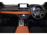 アウトランダー PHEV 2.4 P 4WD 