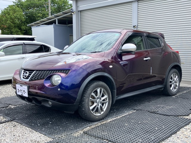 ジューク 1.6 16GT FOUR プレミアムパーソナライズパッケージ 4WD 