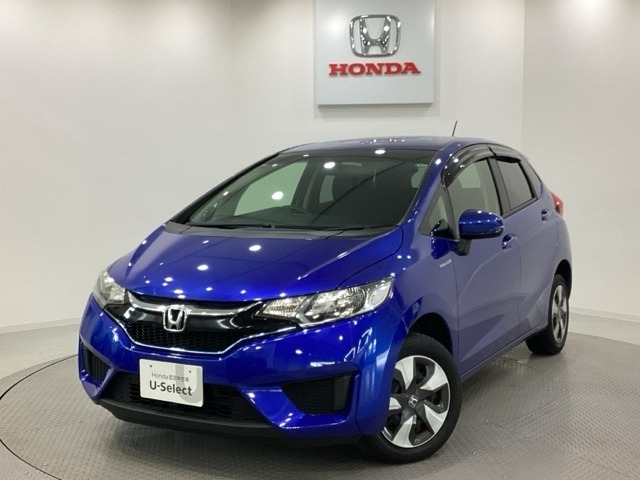 フィット 1.5 ハイブリッド Fパッケージ 4WD 