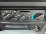 運転しながら操作しやすいように各種ボタンが設置されています♪ストレスのない快適なドライブに必須です!