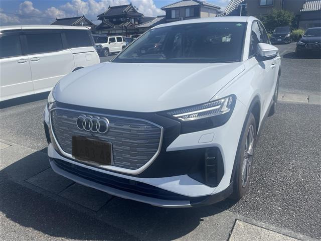 Q4 e-tron 45 アドバンスト 修復歴無し