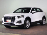 アウディ Q2