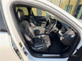 XC60  D4 AWD インスクリプション 4WD 本革シート