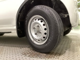 タイヤサイズは 145R12 8PR LT です。