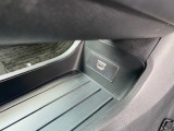 HDMIケーブルをつないでミラーリングを楽しみましょう!!