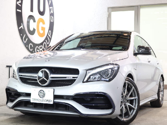 CLAシューティングブレーク AMG CLA45 4マチック 4WD 