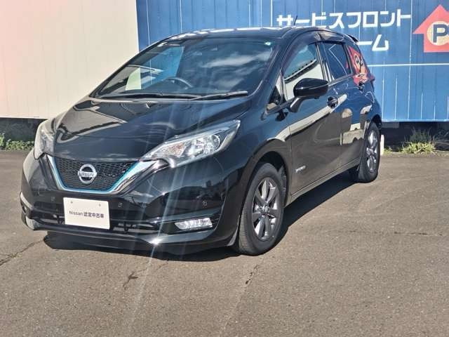 ノート 1.2 e-POWER X ブラックアロー 