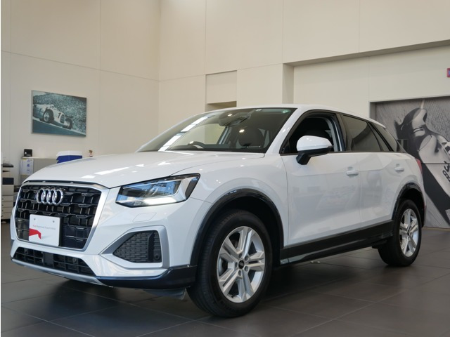 Q2 35 TFSI アドバンスド 