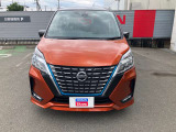 セレナ 1.2 e-POWER ハイウェイスター V 