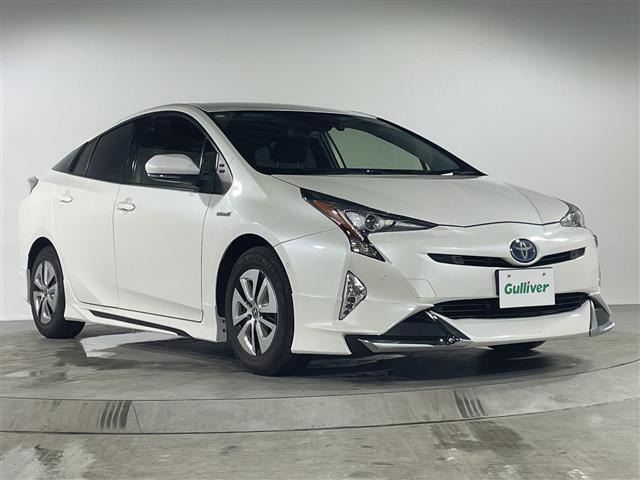 プリウス 1.8 S セーフティ プラス 修復歴無し